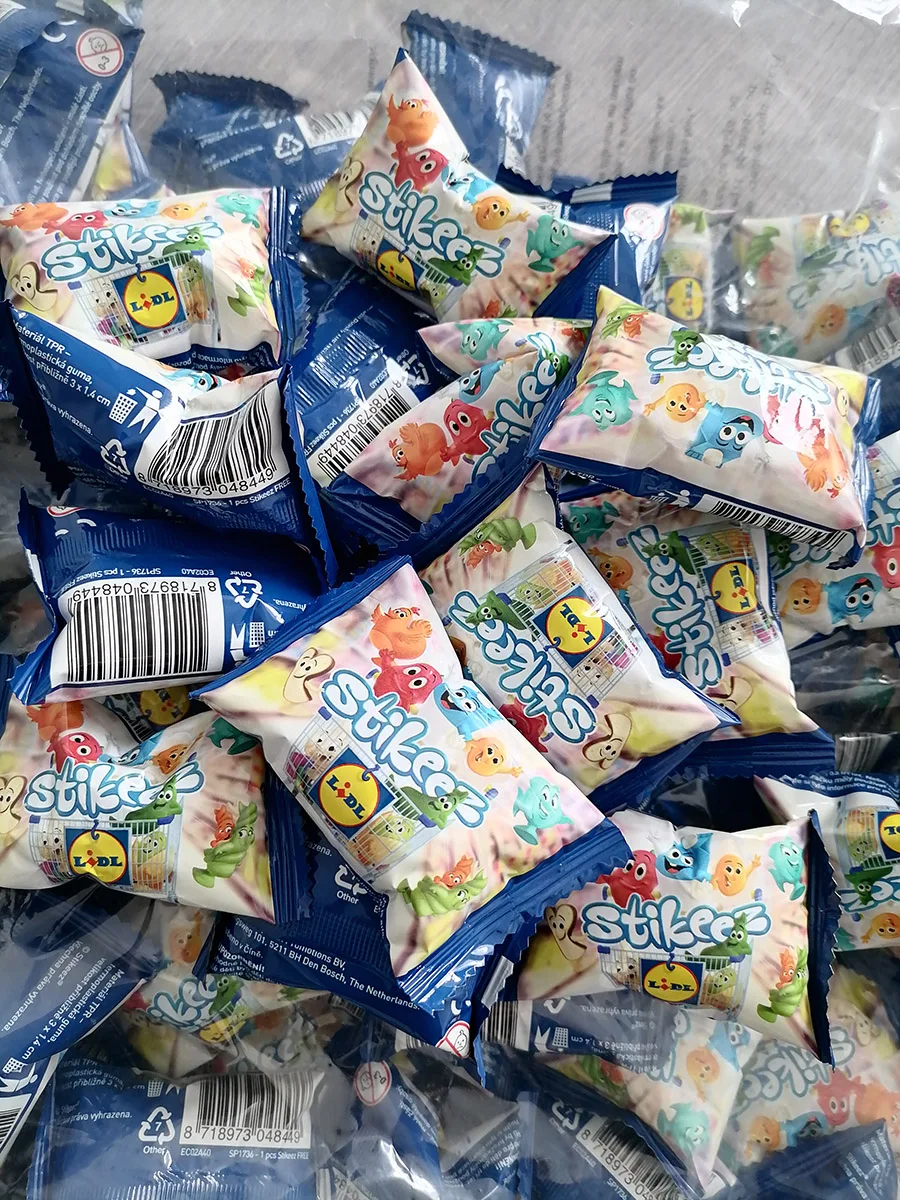 Cute Coles Stikeez Lidl Figure - Kids Toys Kitchen 评论和价格